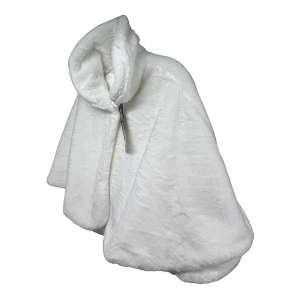 Nina Leonard White Faux Fur Capelet Wrap Jacket Large Crystal Bling Button New - Picture 1 of 11